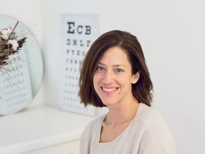 Dipl. Ärztin Leena Bayly